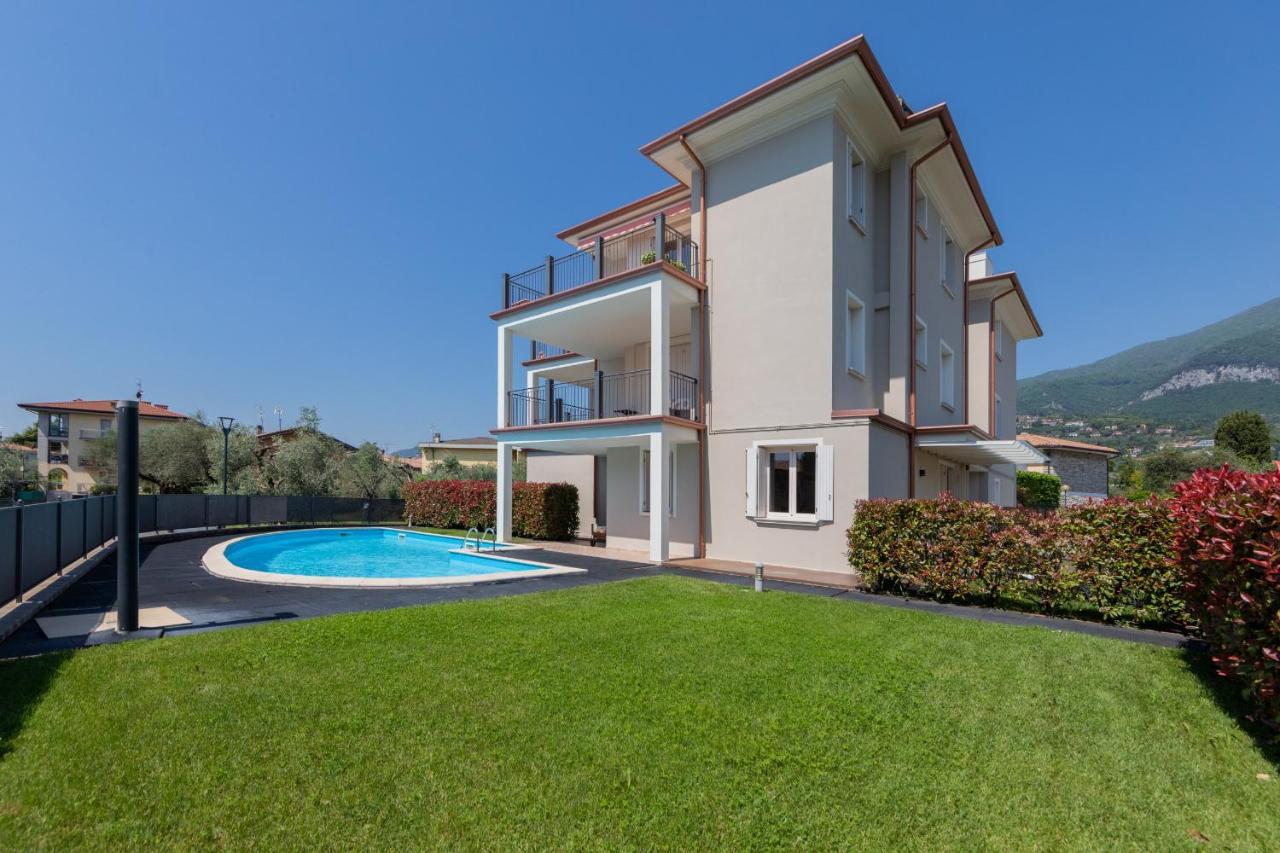 Appartamento In Villa Beatrice Pt7 By Wonderful Italy Toscolano Maderno Exterior foto